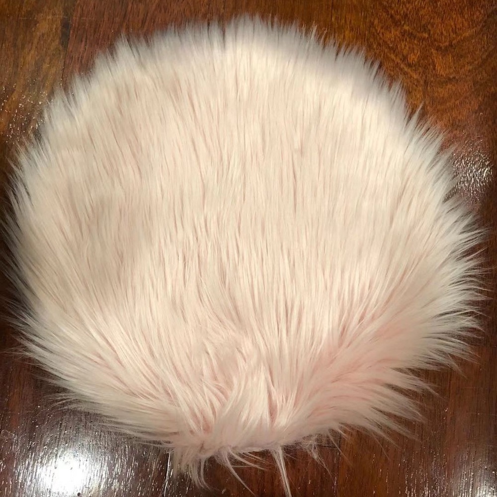 Mini rug